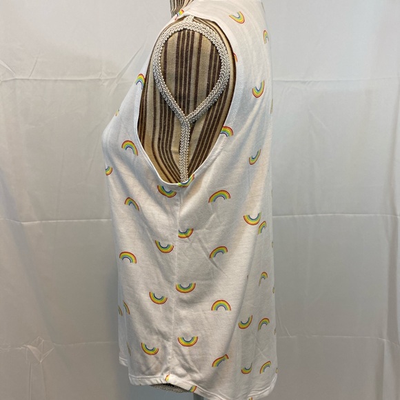 Rainbow sleeveless white large muscle tee - Picture 5 of 9